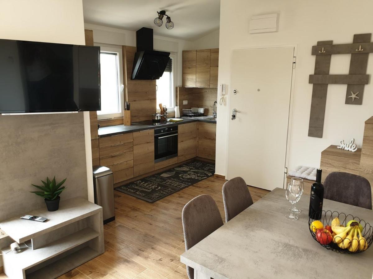 Starfish - Apartman Tisno Dış mekan fotoğraf
